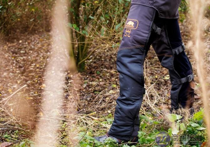 鏈鋸防護服 鏈鋸防護服